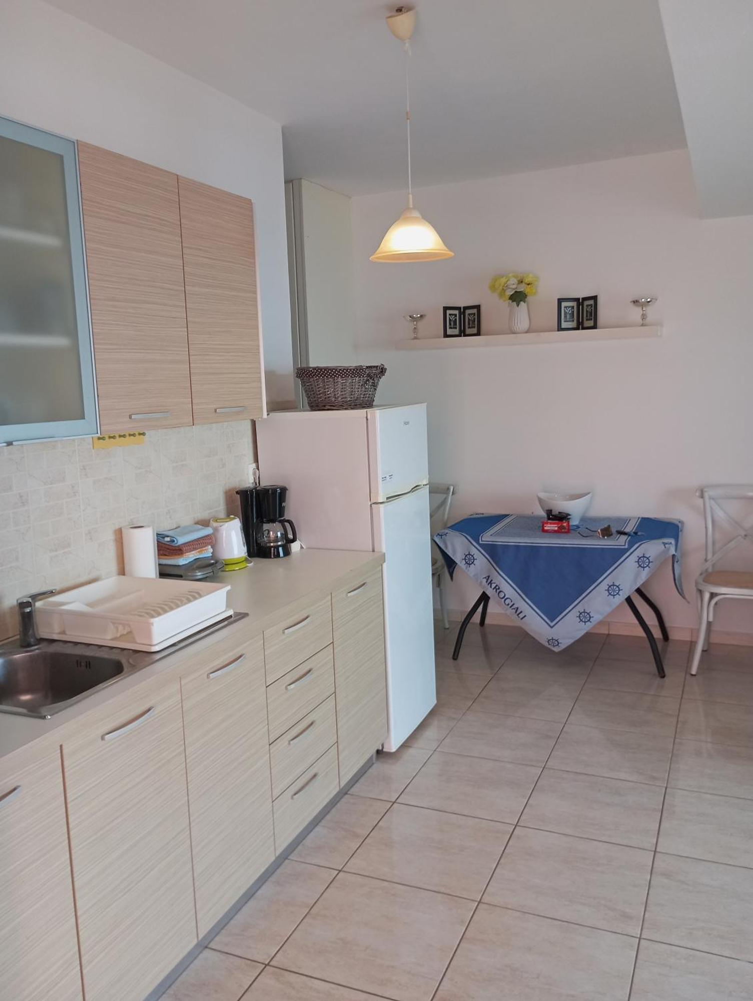Sarakinos Apartments Barbáti Eksteriør bilde